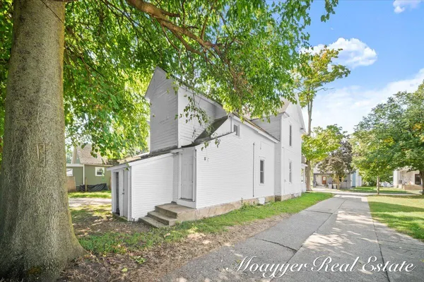 $1,920 | 1108 Muskegon Avenue Northwest, Grand Rapids, MI 49504