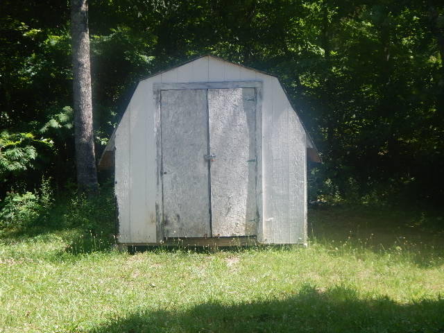343 Sanita Village Road Bean Station, TN 37708 - Photo 3 of 11 010