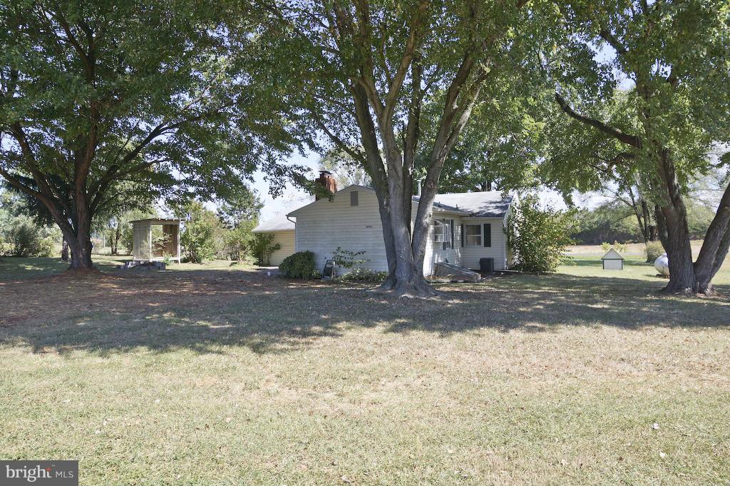 10486 Messick Road Midland, VA 22728 - Photo 2 of 28 Exterior (Rear)