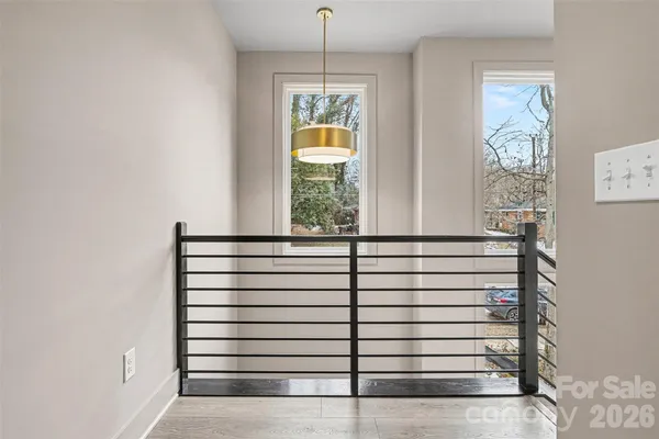 $599,990 | 2418 Crestview Drive, Charlotte, NC 28216
