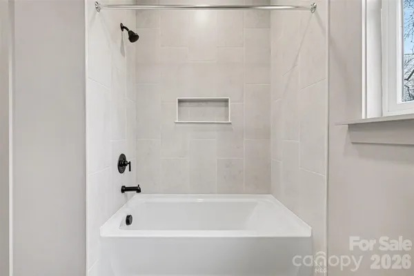 $599,990 | 2418 Crestview Drive, Charlotte, NC 28216