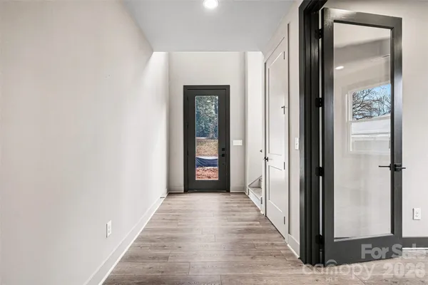 $599,990 | 2418 Crestview Drive, Charlotte, NC 28216