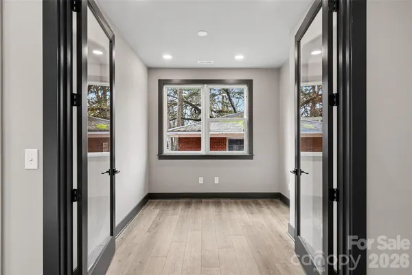 $599,990 | 2418 Crestview Drive, Charlotte, NC 28216