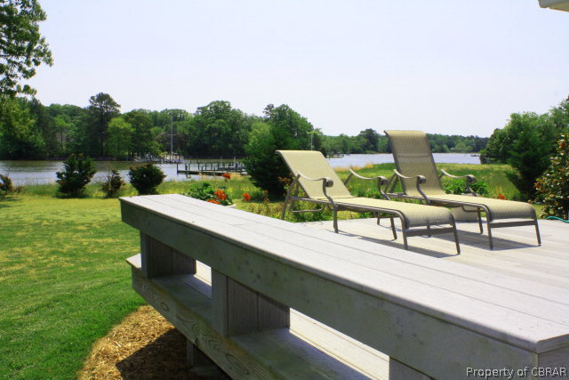 307 Grove Point Road Kilmarnock, VA 22482 - Photo 15 of 15