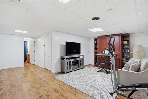 $525,000 | 212 Lexington Avenue, North Providence, RI 02904