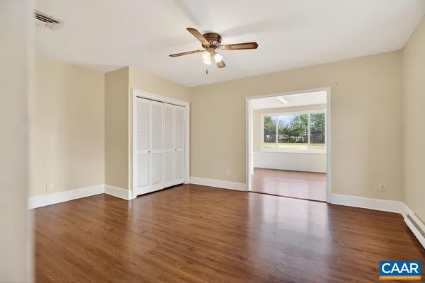 $330,000 | 5694 Patrick Henry Highway, Roseland, VA 22967