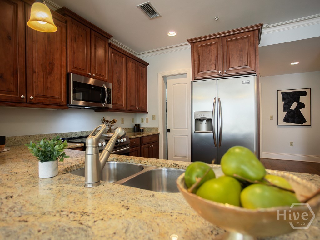 5 Whitaker Street, Unit 202E Savannah, GA 31401 - Photo 15 of 51