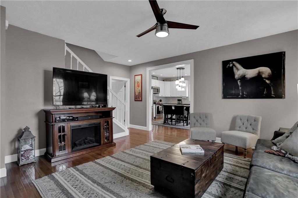 18909 Mule Barn Road Westfield, IN 46074 - Photo 6 of 59 Gallery Image 6