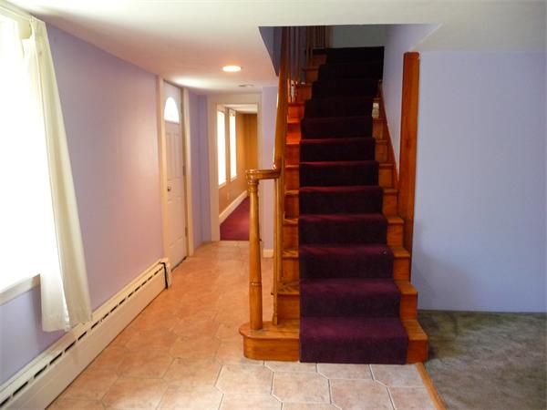 338 Granite Street Worcester, MA 01607 - Photo 4 of 29 Gallery Image 4