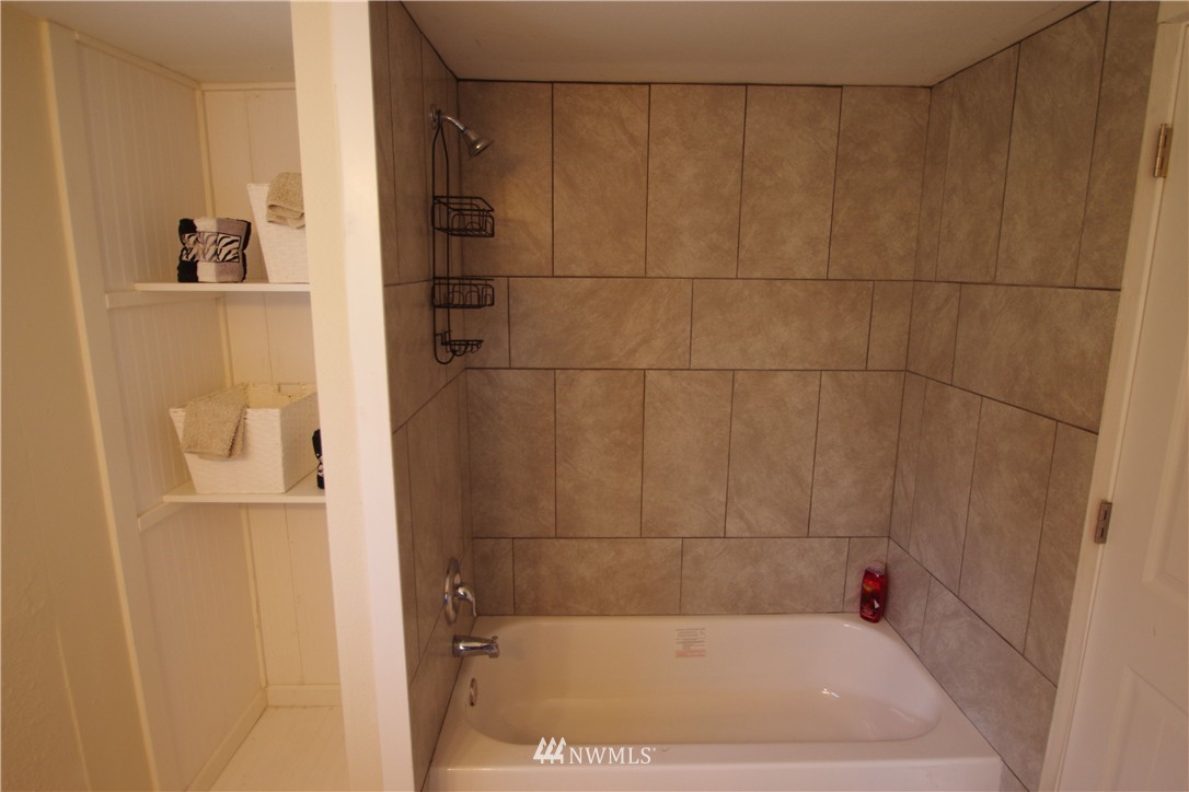 30022 Orville Road East Graham, WA 98338 - Photo 17 of 23 Gallery Image 17