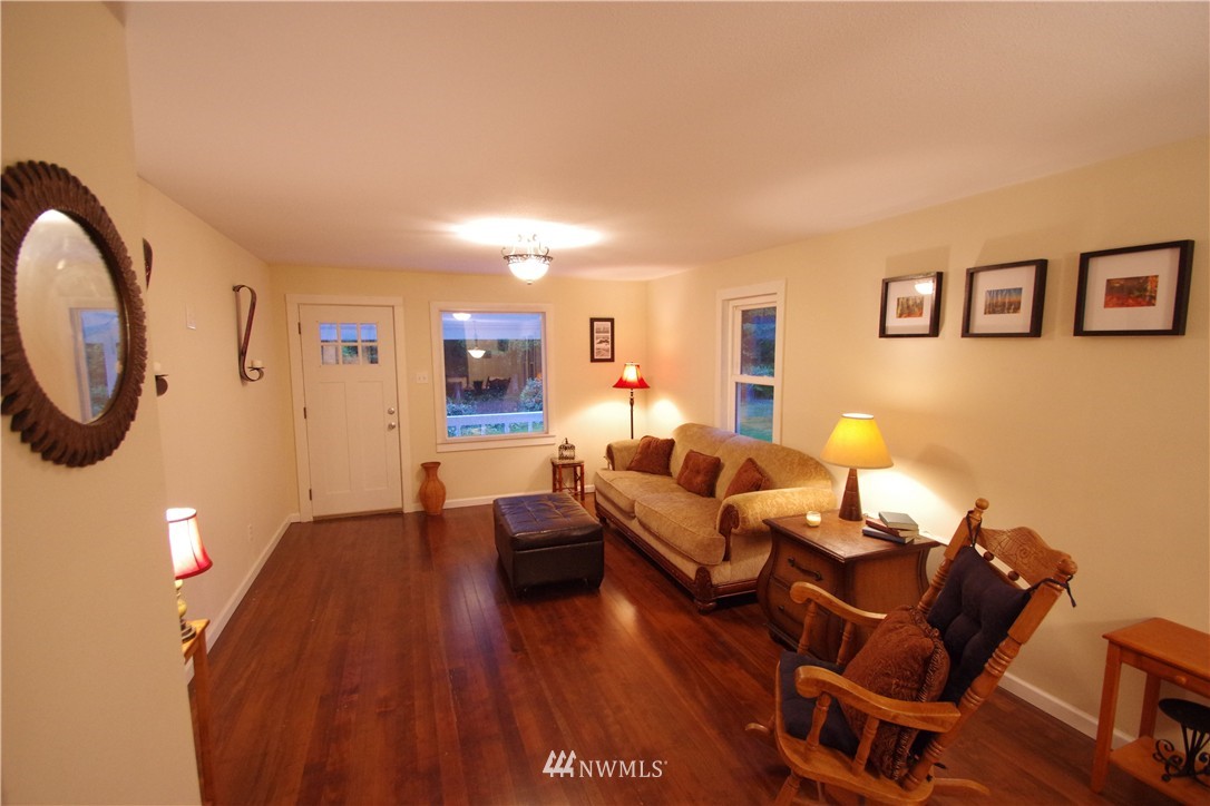 30022 Orville Road East Graham, WA 98338 - Photo 10 of 23 Gallery Image 10