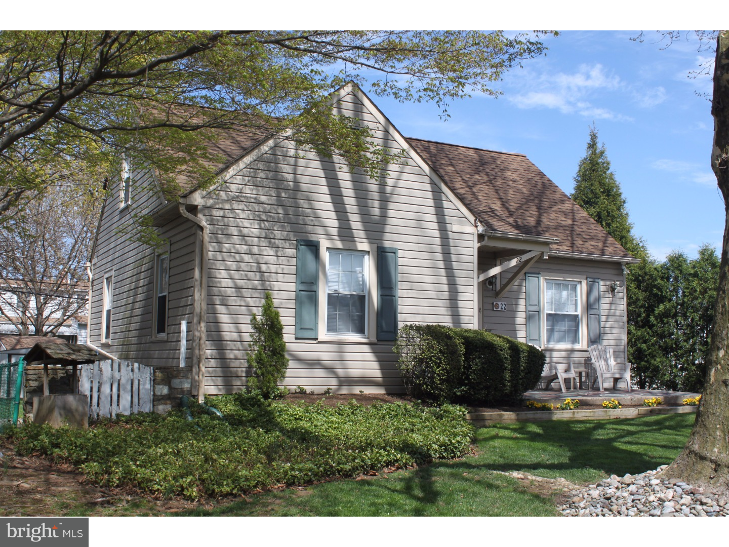 22 Edward Road Hatboro, PA 19040 - Photo 2 of 19