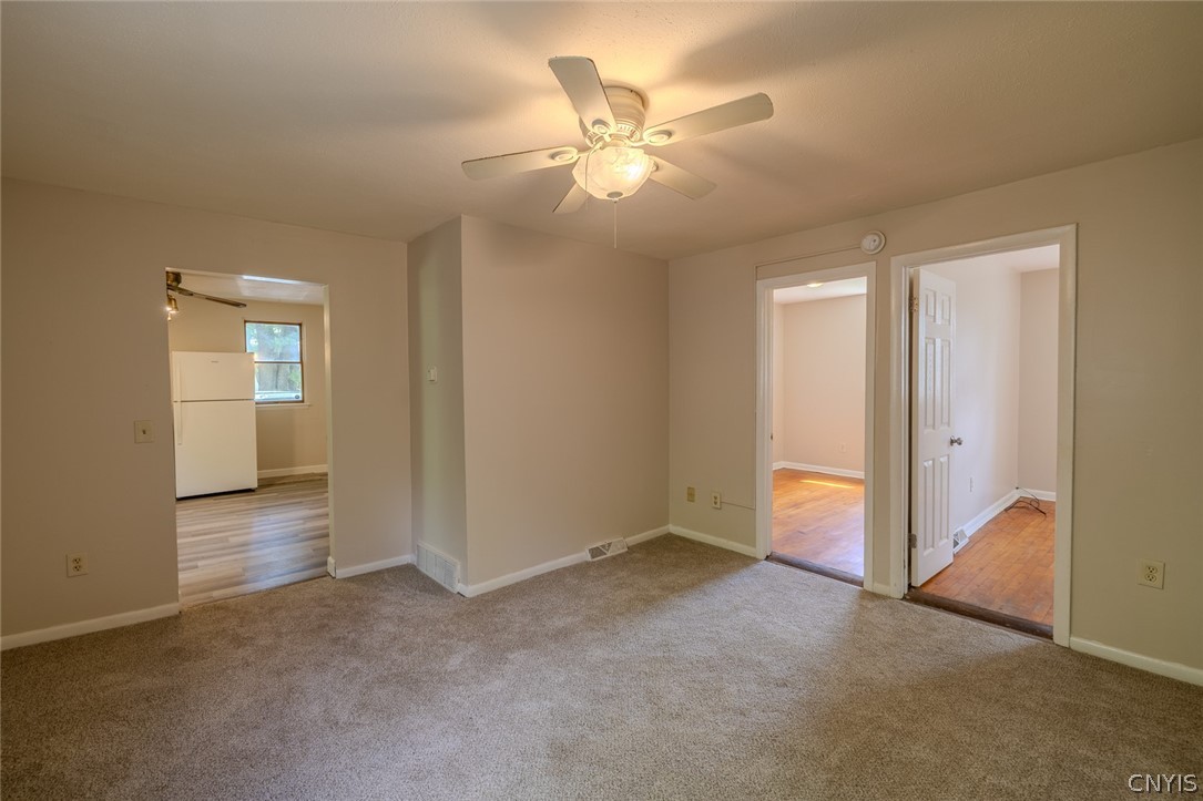 1406 Butternut Street Syracuse, NY 13208 - Photo 10 of 42