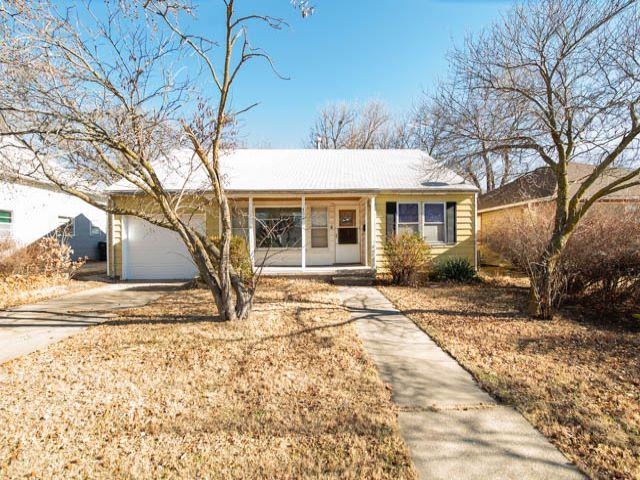 402 South Birch Street Hillsboro, KS 67063 - Photo 1 of 23