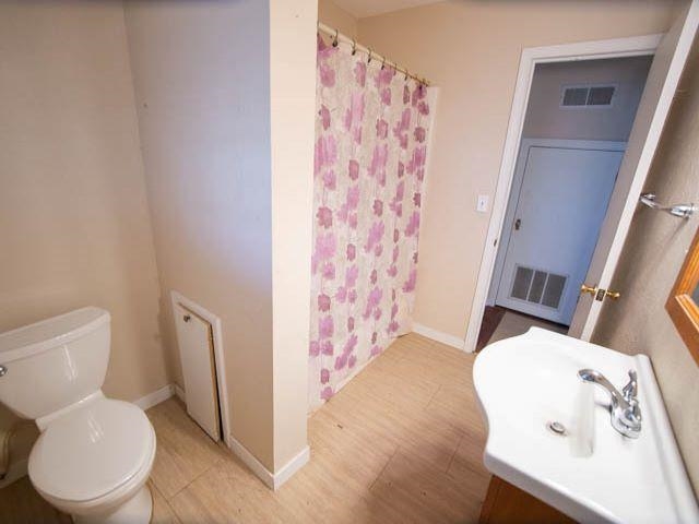 402 South Birch Street Hillsboro, KS 67063 - Photo 10 of 23