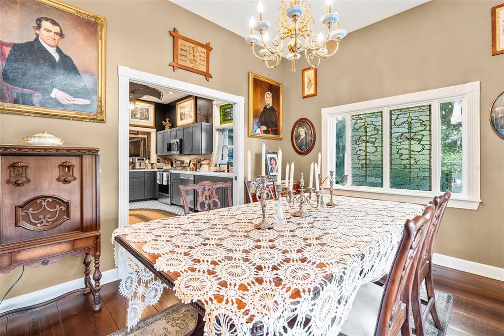 126 East Palmetto Avenue Howey-in-the-Hills, FL 34737 - Photo 11 of 53