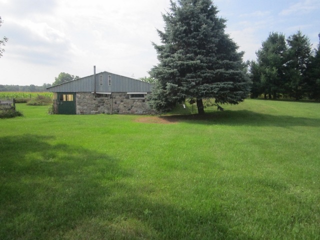 5878 North Pendall Road Elwell, MI 48832 - Photo 24 of 29 1805208-23.JPG