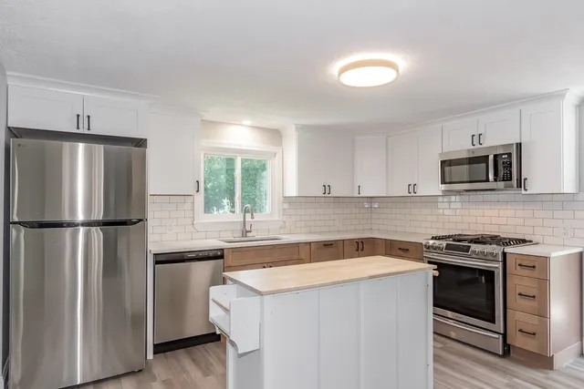 $579,900 | 3 Providence Hill Road, Salem, NH 03079