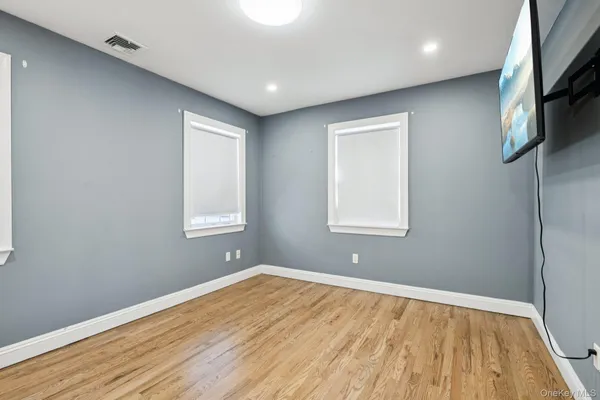 $2,388,000 | 118 Ocean Avenue, Woodmere, NY 11598