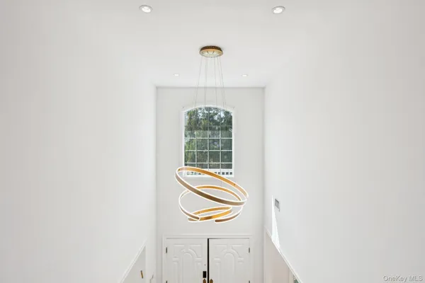 $2,388,000 | 118 Ocean Avenue, Woodmere, NY 11598