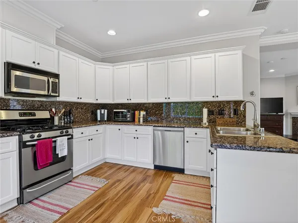$415,000 | 1200 East Highland, Unit 406, Redlands, CA 92374