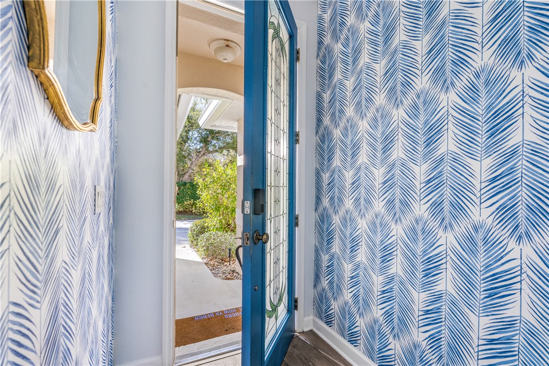909 Bahia Mar Road Vero Beach, FL 32963 - Photo 31 of 36 a bathroom with a bathtub and a shower curtain