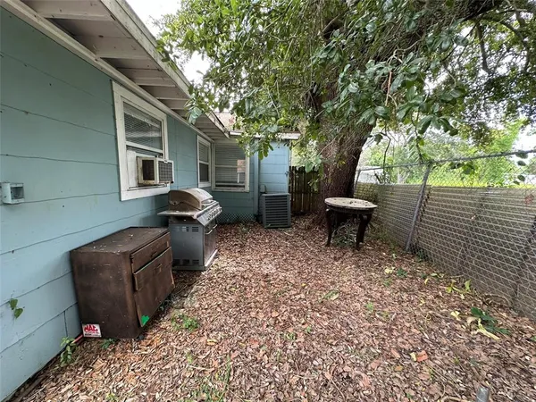 $1,450 | 6360 30th Street North, St. Petersburg, FL 33702