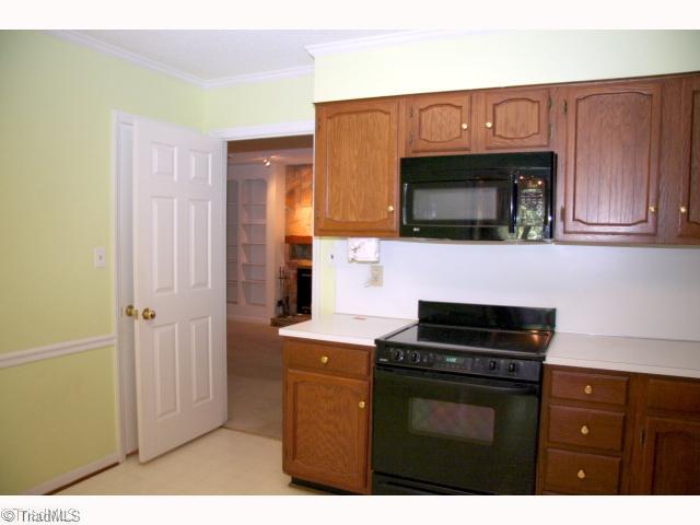 5001 Tower Road Greensboro, NC 27410 - Photo 5 of 10 Kitchen.