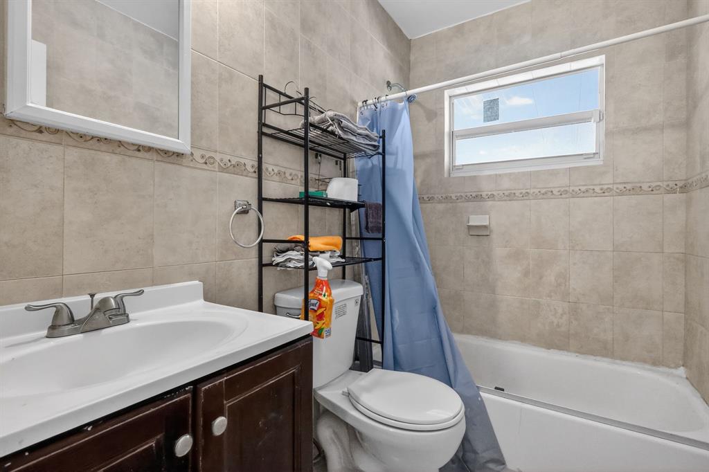 269 Northeast 110th Terrace Miami, FL 33161 - Photo 18 of 36