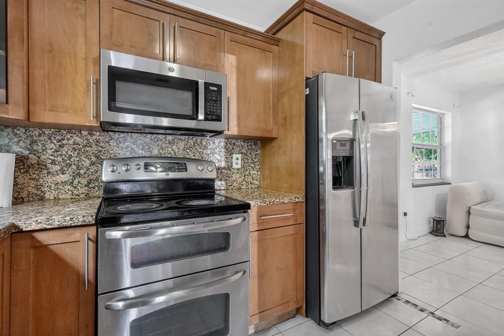 269 Northeast 110th Terrace Miami, FL 33161 - Photo 22 of 36