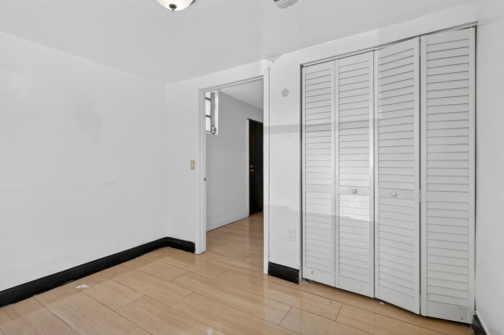 269 Northeast 110th Terrace Miami, FL 33161 - Photo 29 of 36