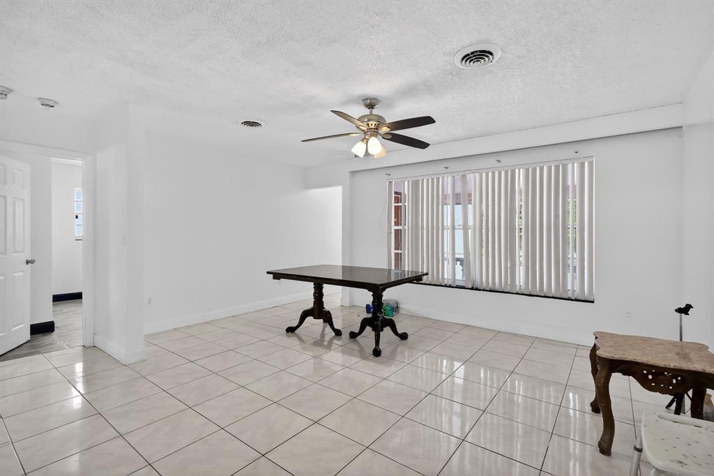 269 Northeast 110th Terrace Miami, FL 33161 - Photo 10 of 36