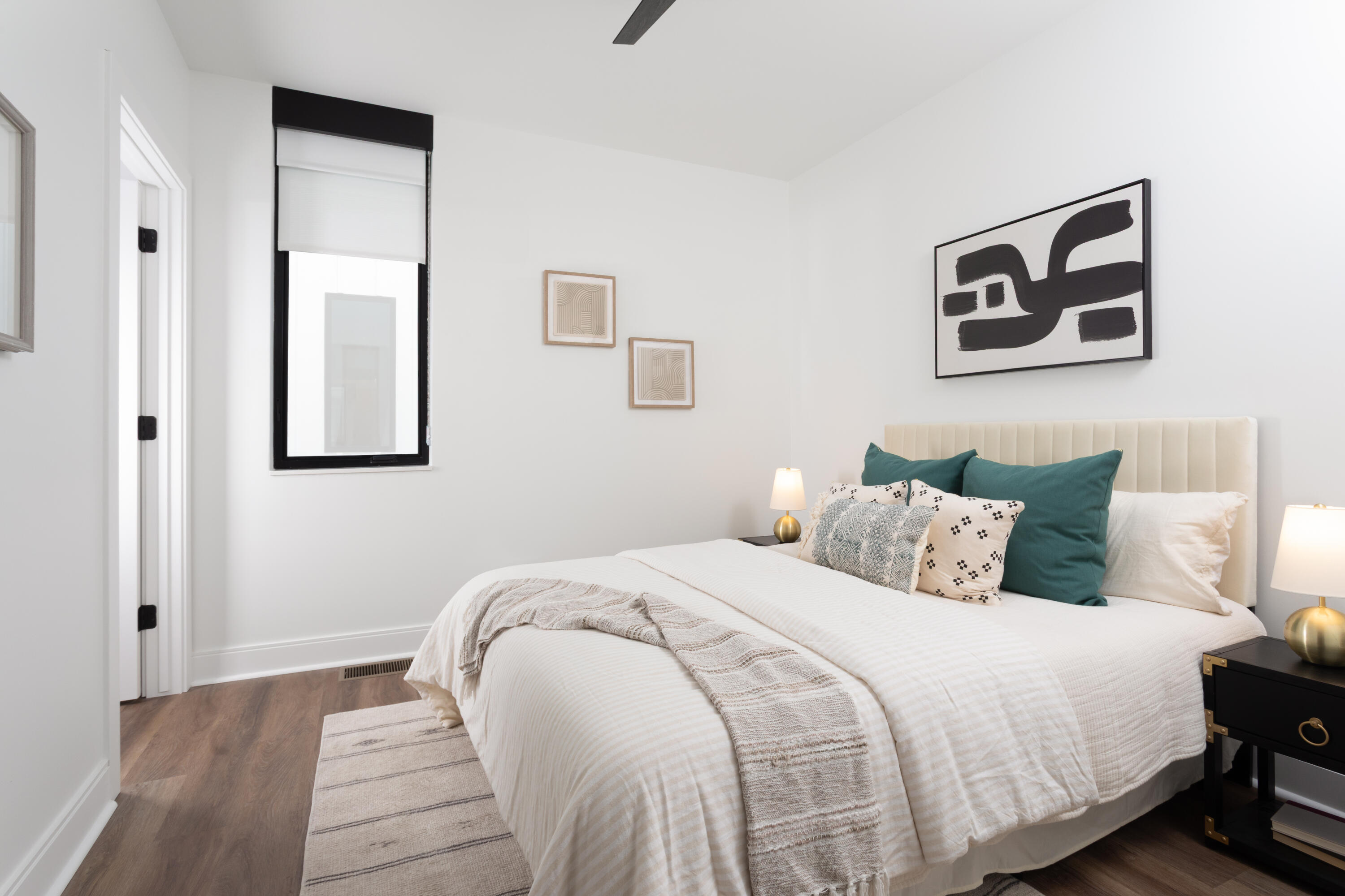 600 East Henry Clay Street, Unit A1 Whitefish Bay, WI 53217 - Photo 11 of 18 May not be of actual unit