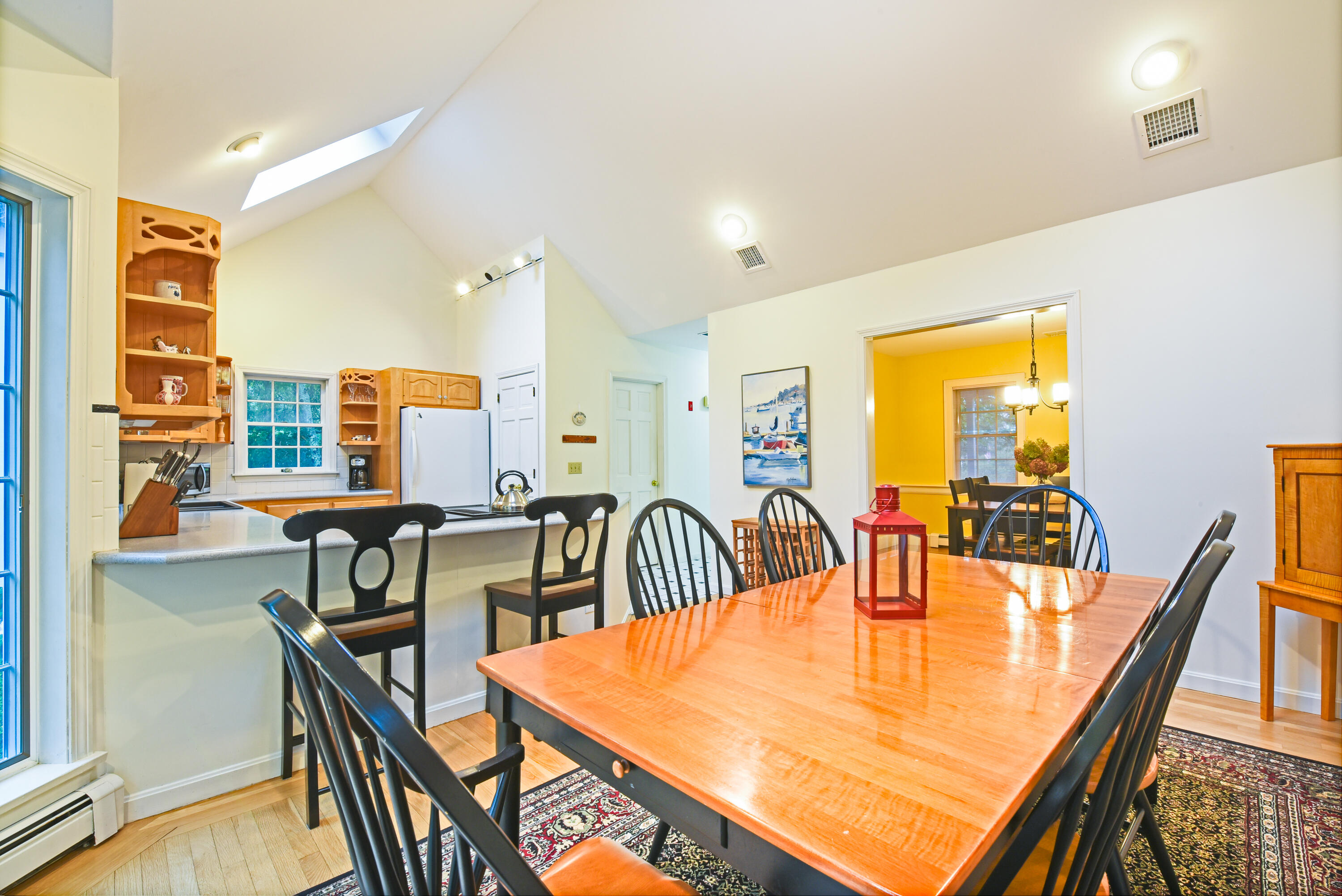 7 Captain Scott Road Harwich, MA 02645 - Photo 22 of 41 a dining room with furniture and window