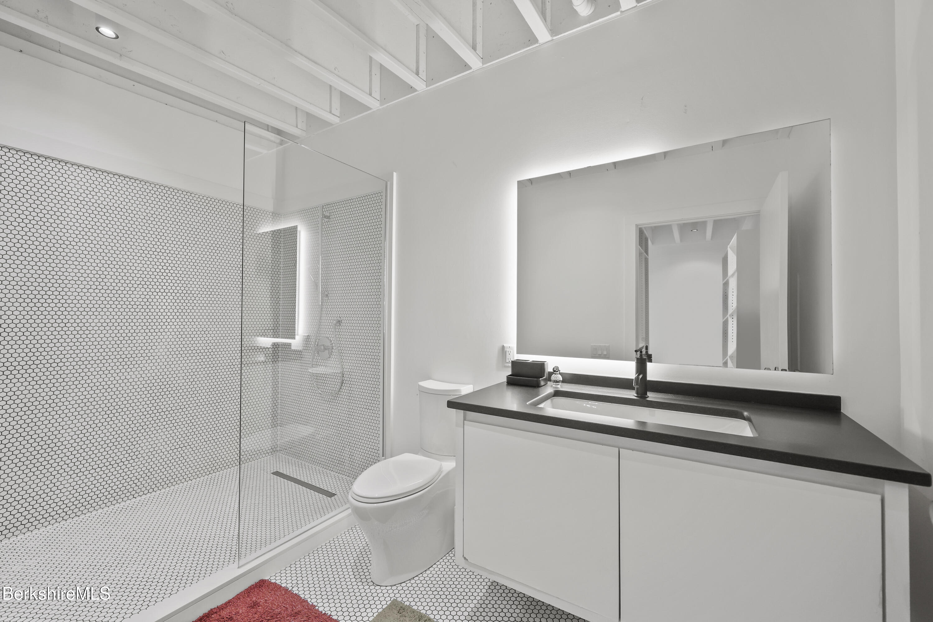 87 Maple Street Williamstown, MA 01267 - Photo 20 of 41 Primary Bathroom