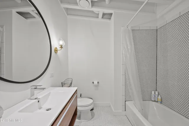 $675,000 | 87 Maple Street, Williamstown, MA 01267