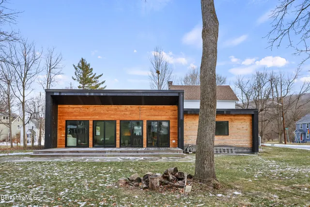 $675,000 | 87 Maple Street, Williamstown, MA 01267