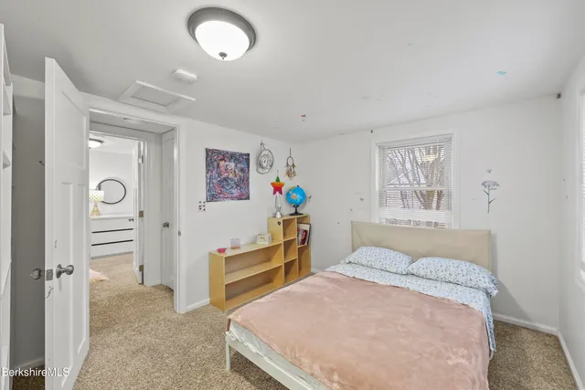 $675,000 | 87 Maple Street, Williamstown, MA 01267