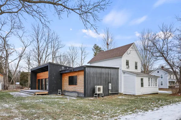 $675,000 | 87 Maple Street, Williamstown, MA 01267