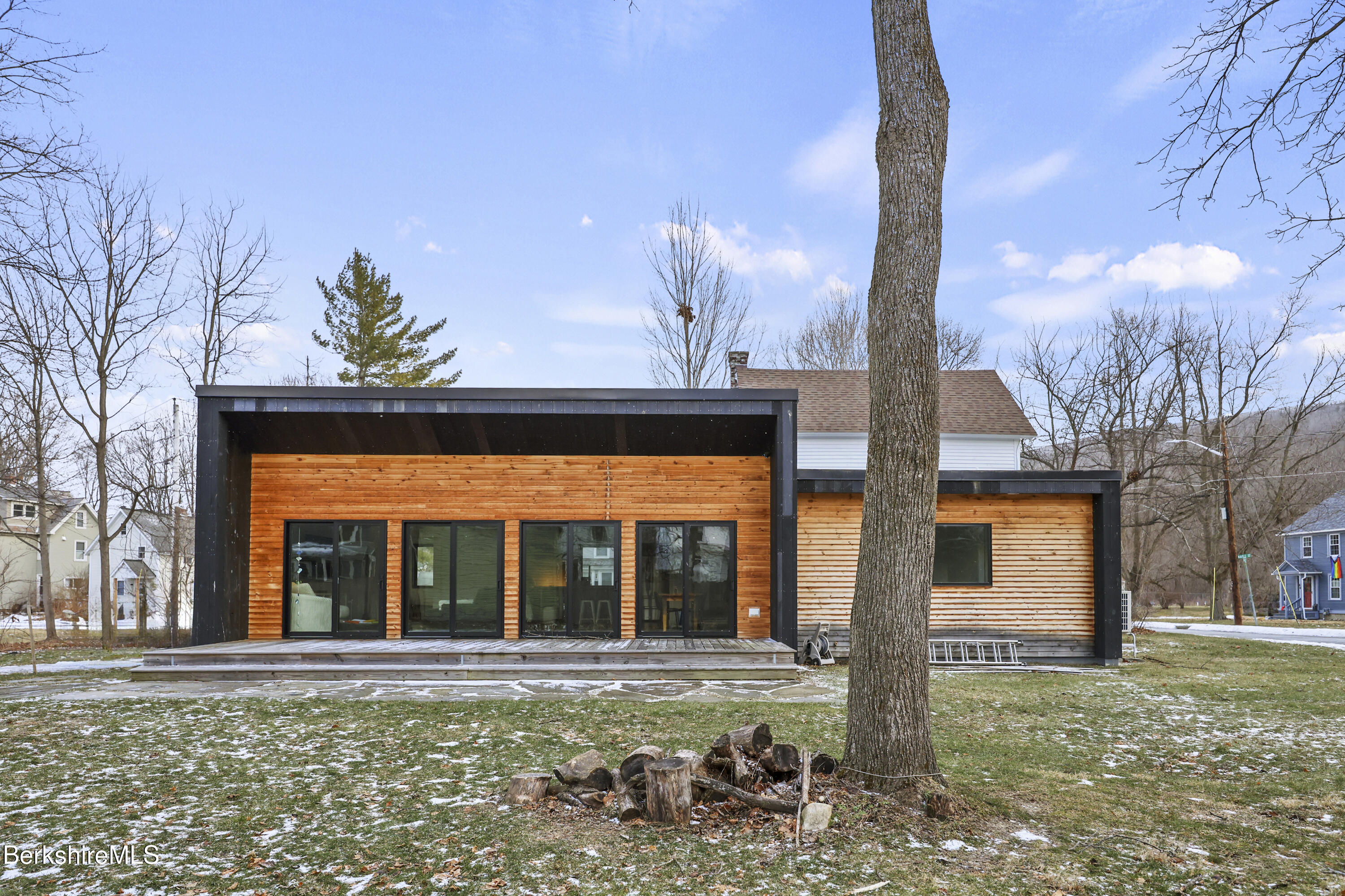 87 Maple Street Williamstown, MA 01267 - Photo 34 of 41 Exterior Back