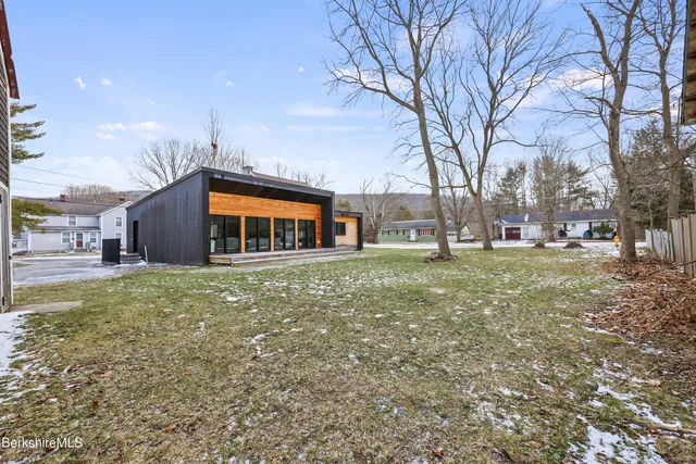 $675,000 | 87 Maple Street, Williamstown, MA 01267