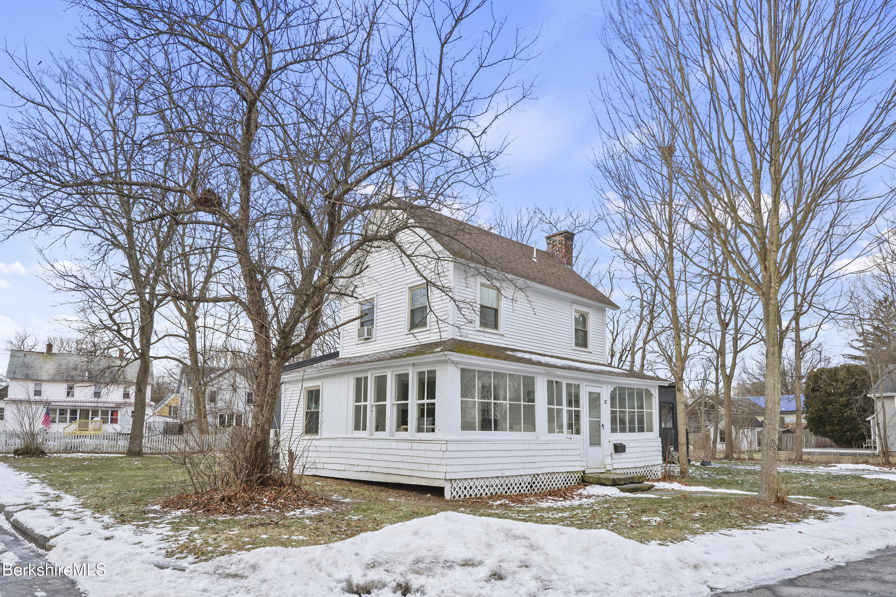 87 Maple Street Williamstown, MA 01267 - Photo 40 of 41 Exterior Front
