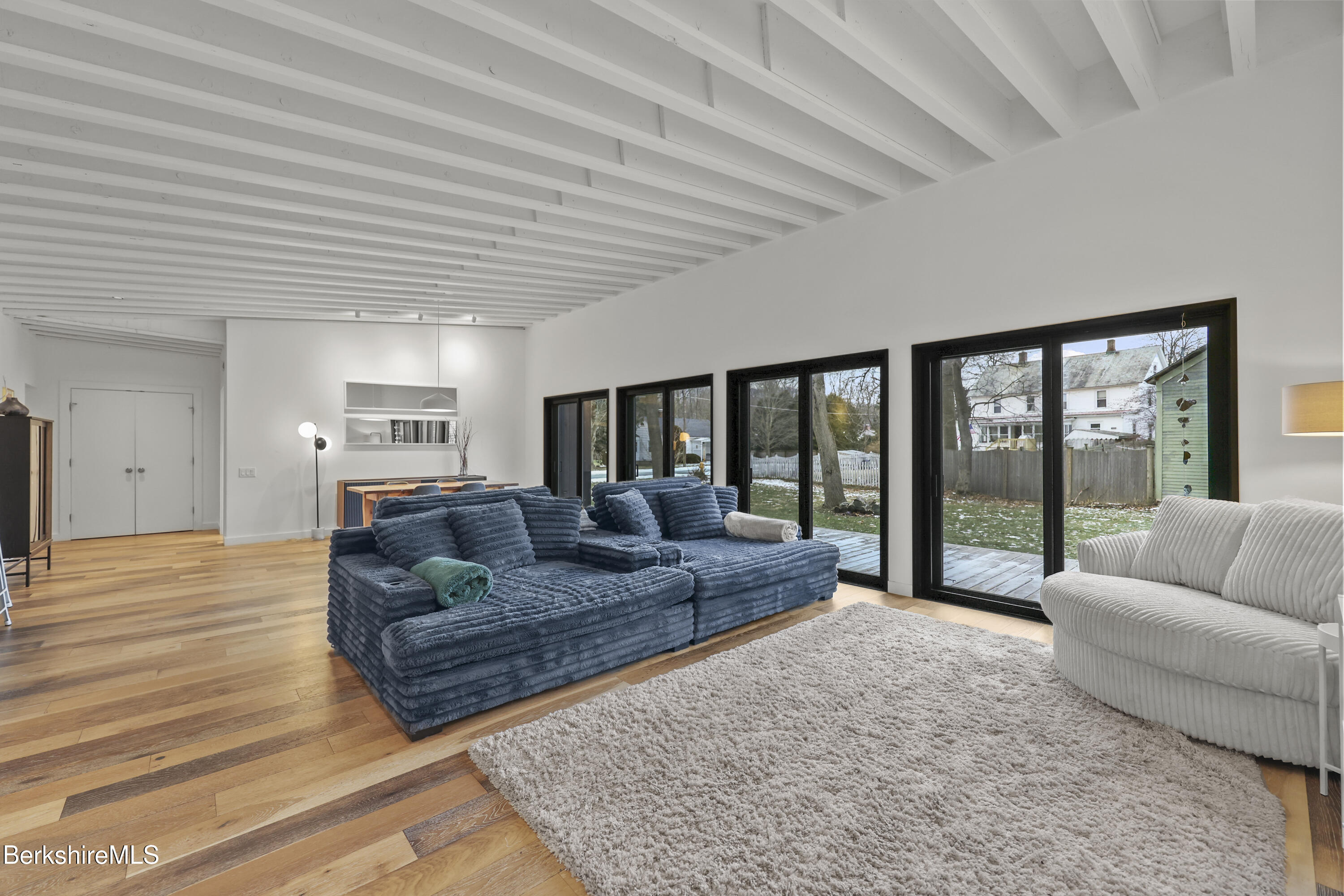 87 Maple Street Williamstown, MA 01267 - Photo 10 of 41 Living Room