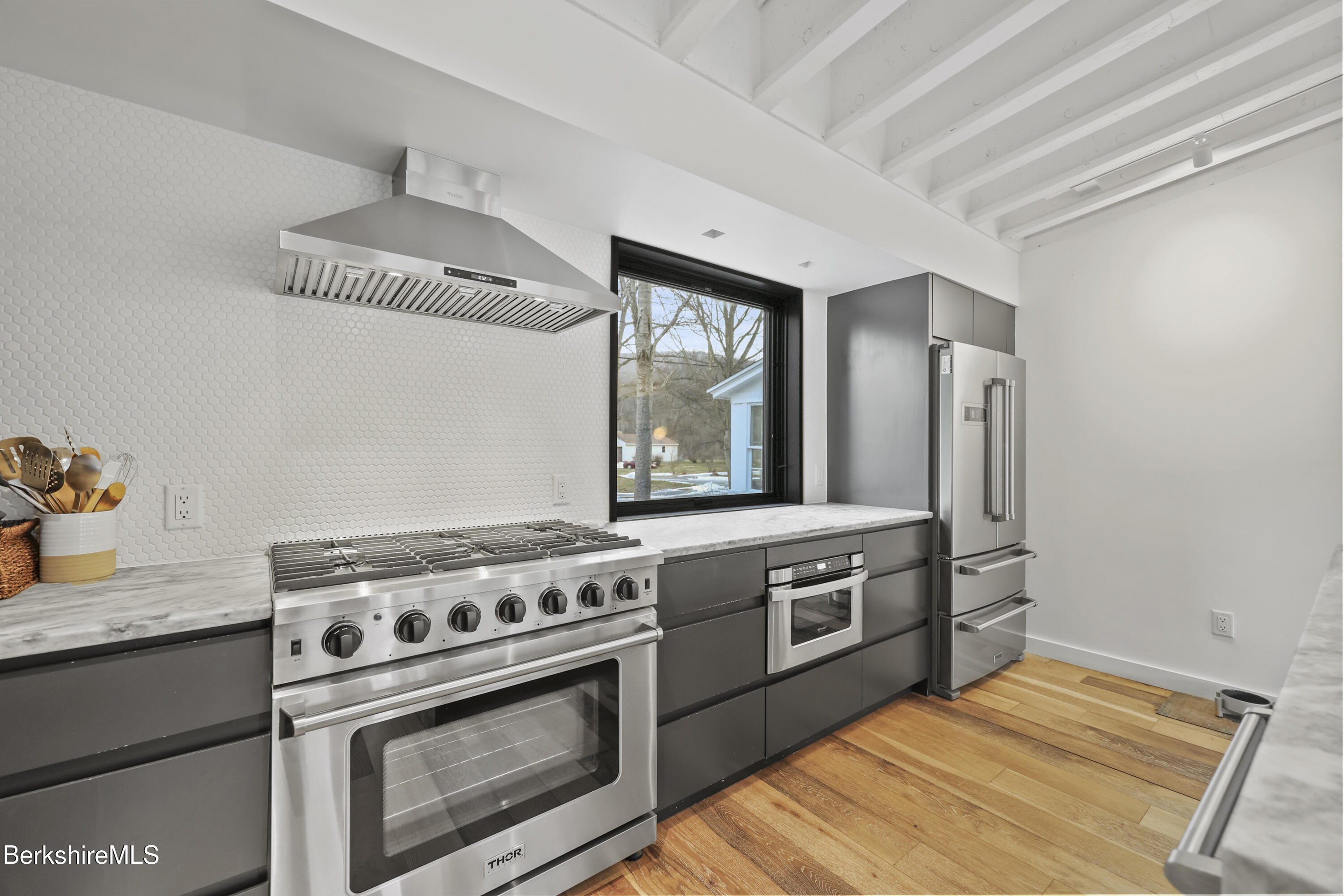 87 Maple Street Williamstown, MA 01267 - Photo 10 of 41 Kitchen