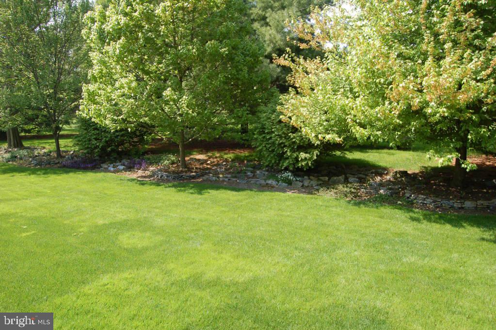 314 Rumford Road Lititz, PA 17543 - Photo 29 of 35