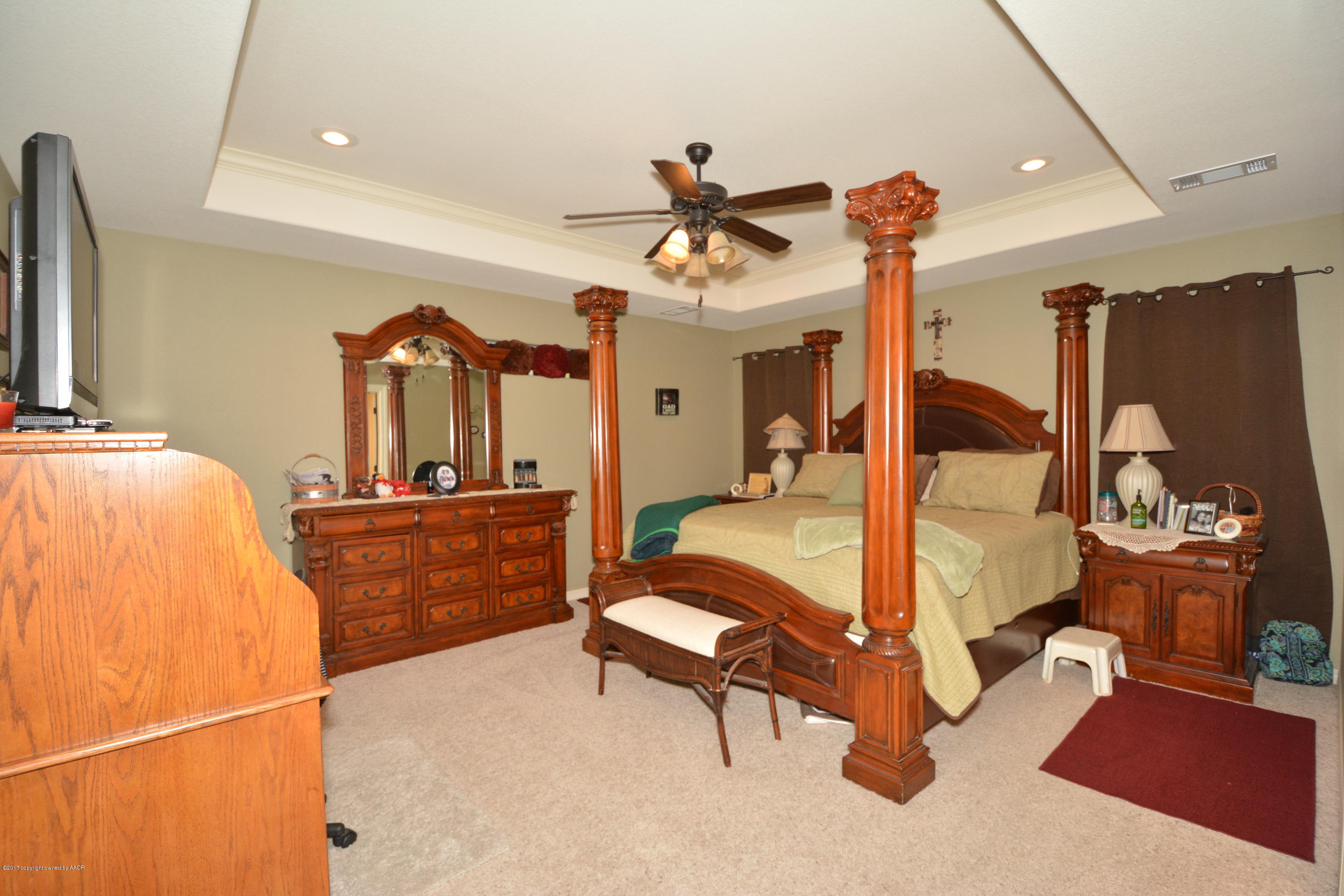 7316 Old Kent Road Amarillo, TX 79109 - Photo 15 of 31 15 Master Bedroom