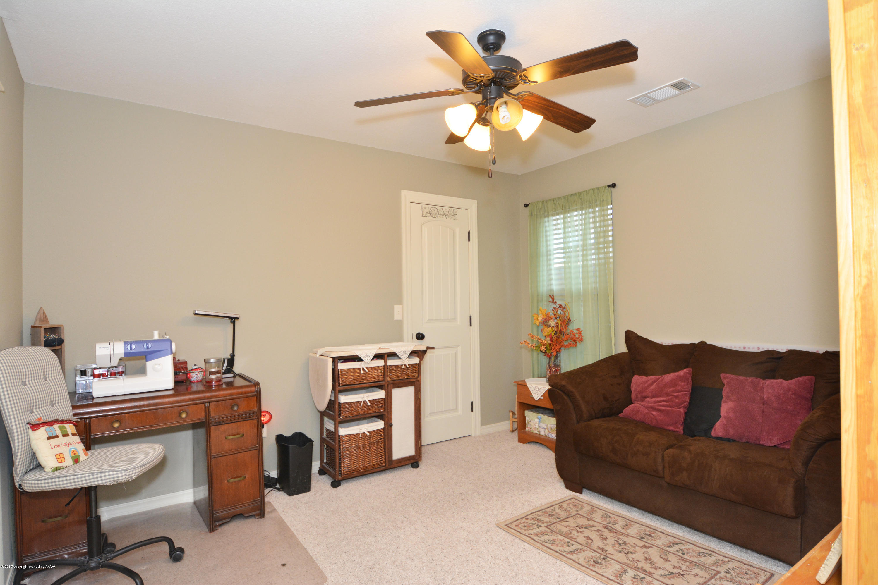 7316 Old Kent Road Amarillo, TX 79109 - Photo 22 of 31 22 Bedroom 2