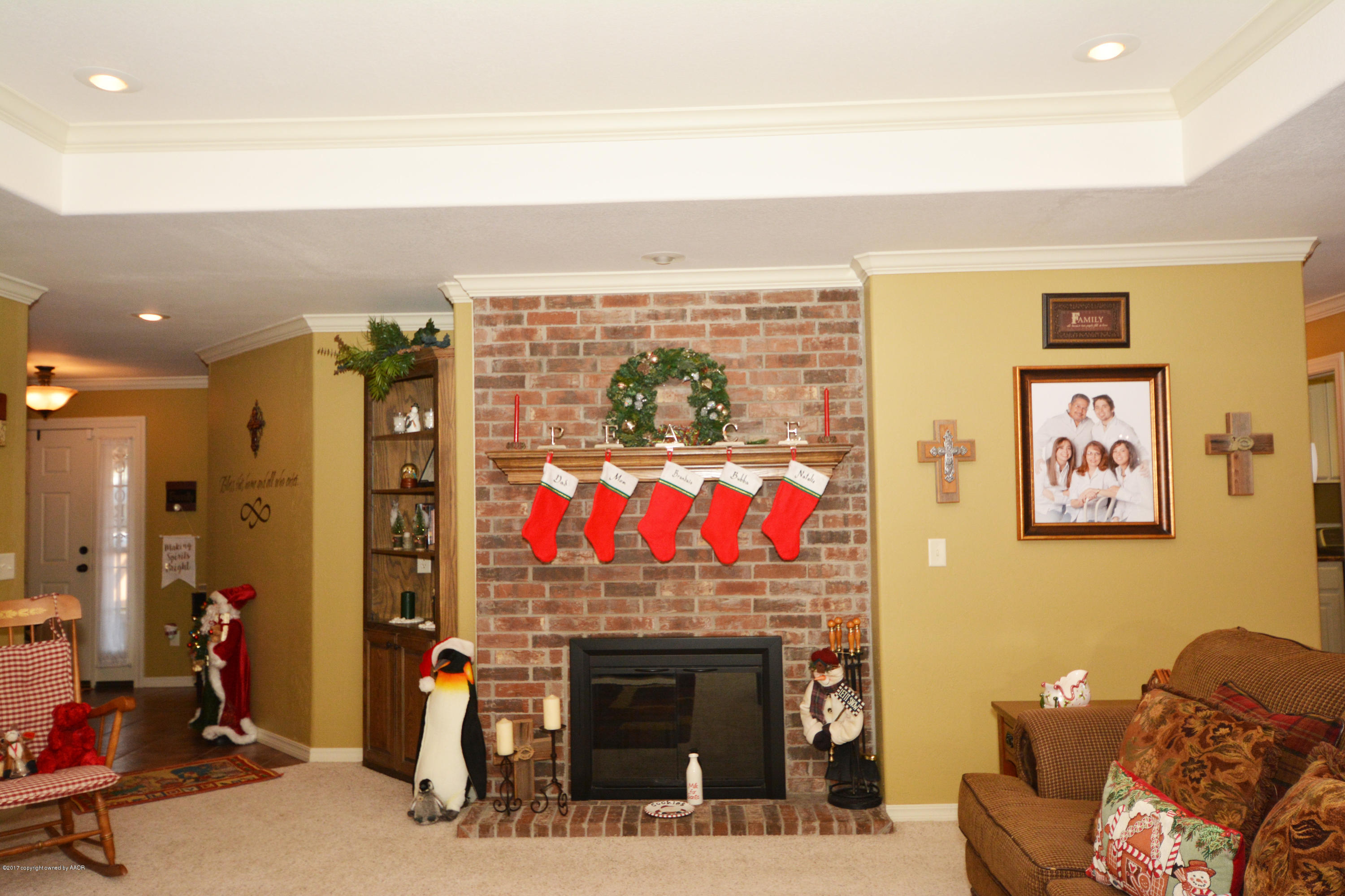7 Living Area