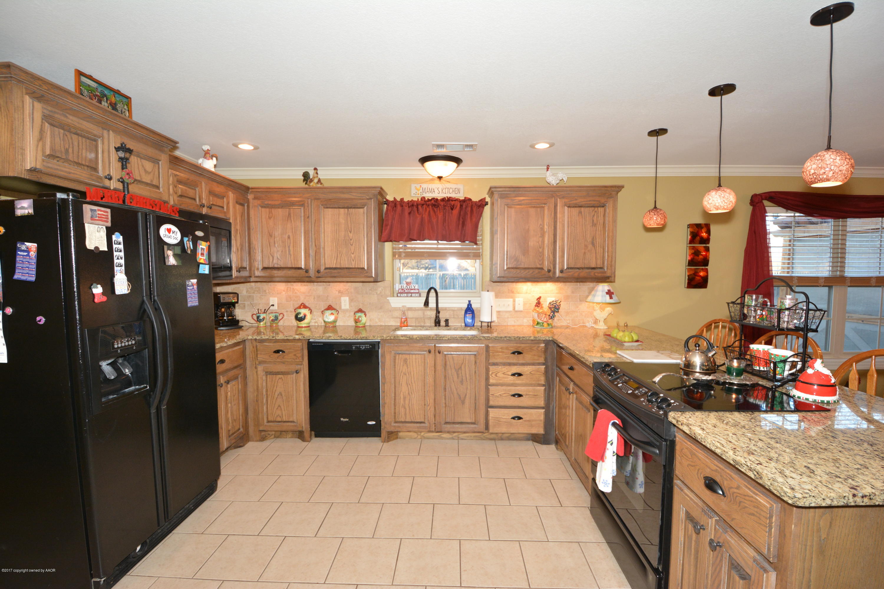 7316 Old Kent Road Amarillo, TX 79109 - Photo 10 of 31 10 Kitchen