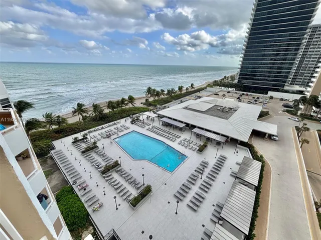 $2,000 | 1950 South Ocean Drive, Unit 9L, Hallandale Beach, FL 33009
